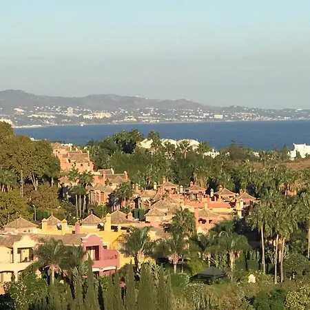 アパート Puerto Banus Penthouse Duplex Corner