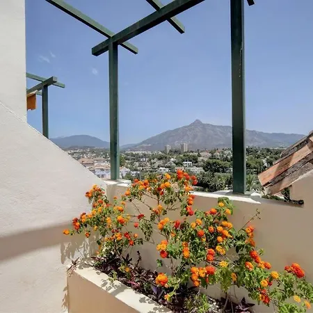 Puerto Banus Penthouse Duplex Corner * 马尔韦利亚