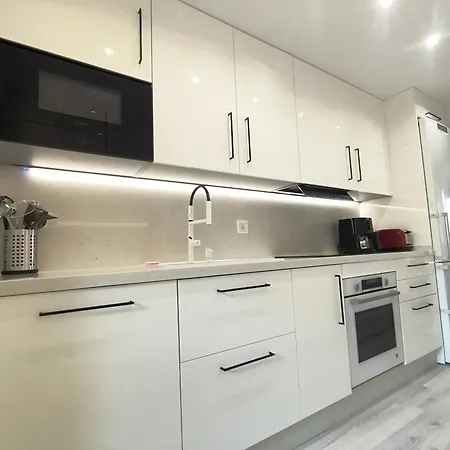 Puerto Banus Penthouse Duplex Corner Apartment Marbella