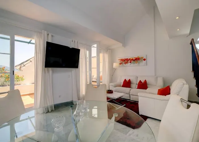 Puerto Banus Penthouse Duplex Corner *