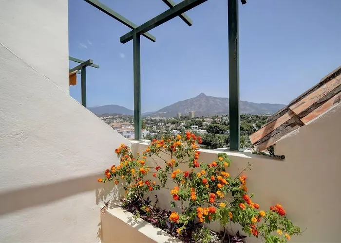 Puerto Banus Penthouse Duplex Corner * Marbella
