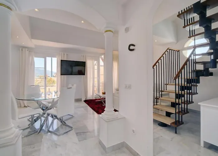 Puerto Banus Penthouse Duplex Corner * Marbella