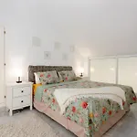 Puerto Banus Penthouse Duplex Corner Apartment *